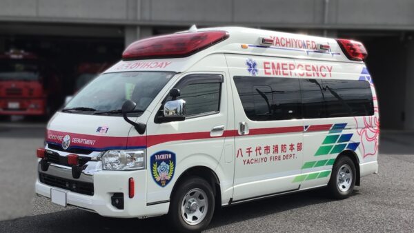 救急車マーキングに求められる「視認性」と「地域性」